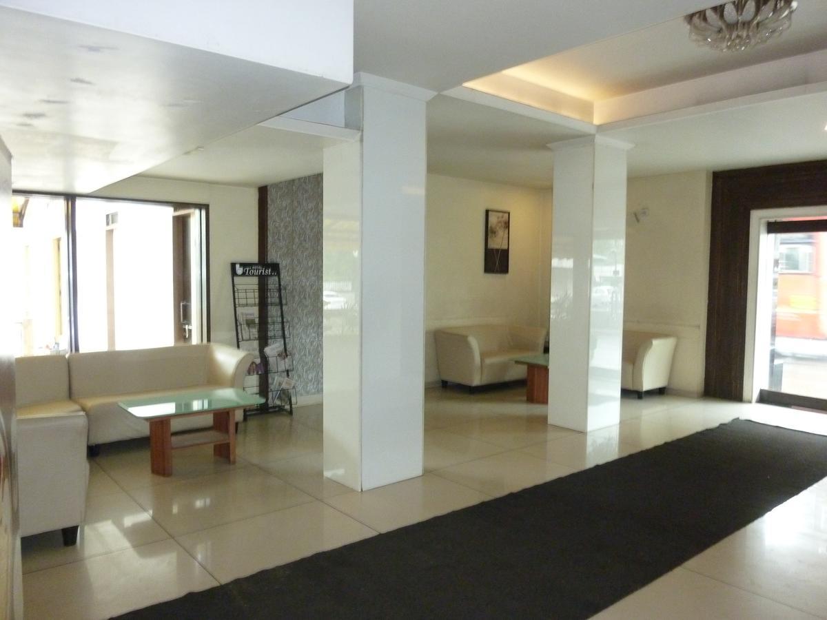 Hotel Tourist, Kolhapur Εξωτερικό φωτογραφία
